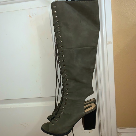 Forever 21 Shoes - Olive green booties